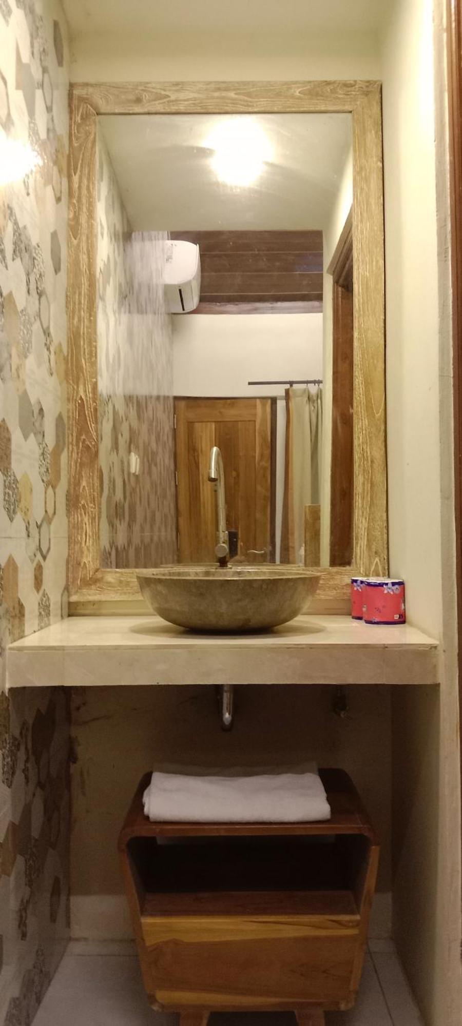 Griya Nusa Batununggul Esterno foto